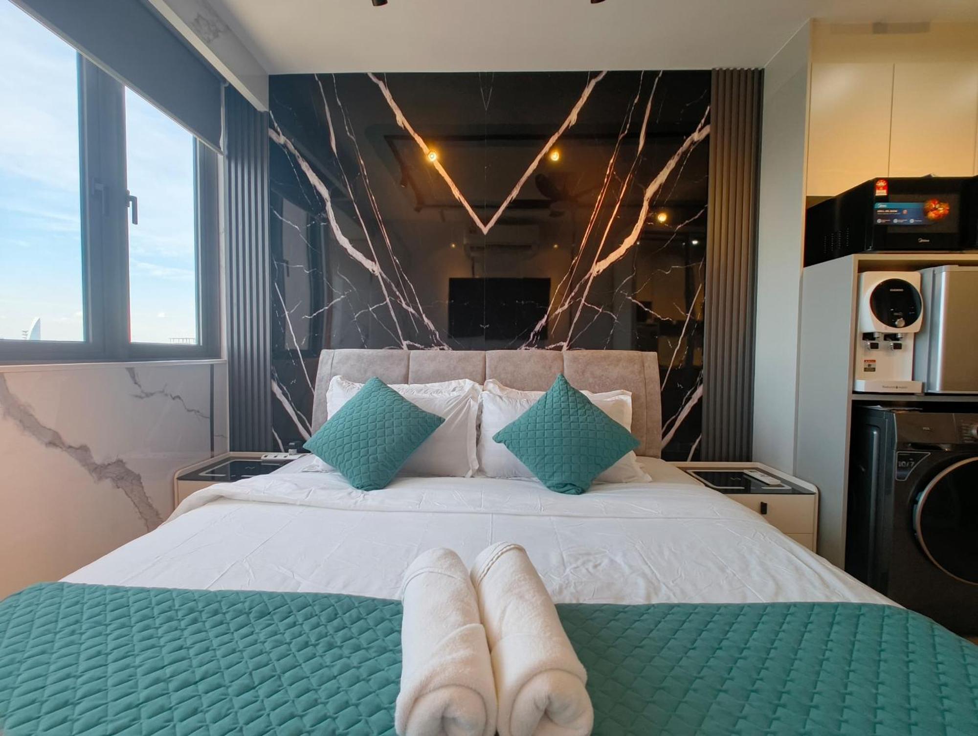 Apartment Riveria At Kl Sentral By Plush